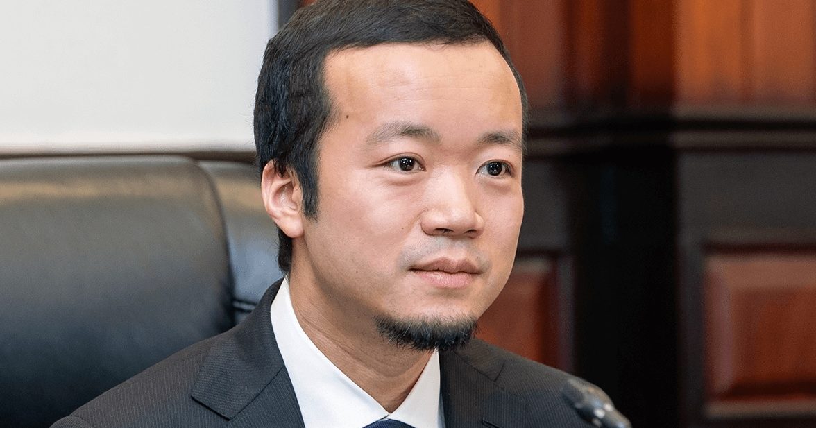 柬埔寨诈骗集团首脑 陈志不具英国籍