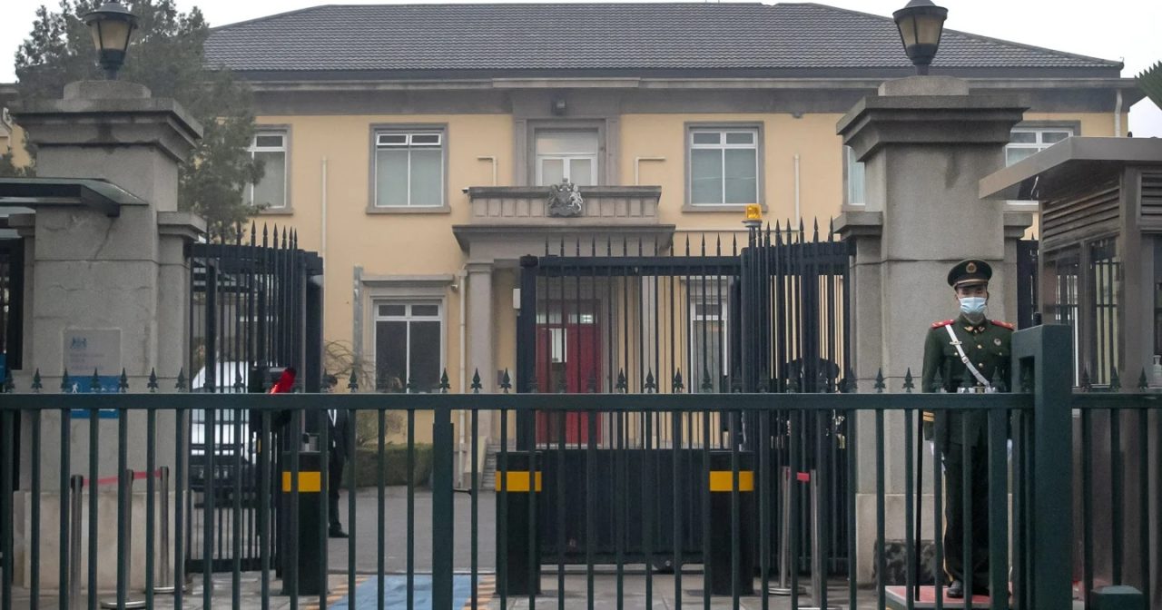 迫批准建伦敦超级大使馆 中国对英使馆断水