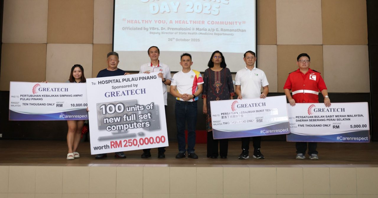 阁代科技回馈社会 捐槟医院百台电脑