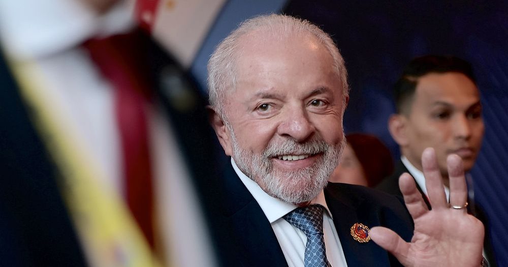 【视频】卢拉在马庆80岁生日 赞大马人民热情如巴西