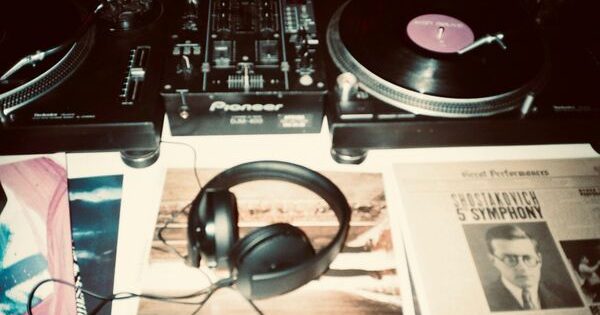 OpenAI传布局AI音乐创作 从文字到旋律一次完成