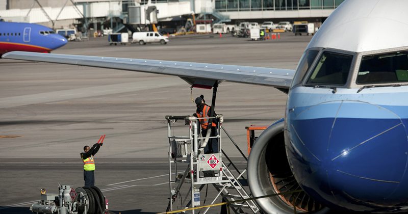 飞机造不出·零件交不来 航空业恐多烧465亿成本