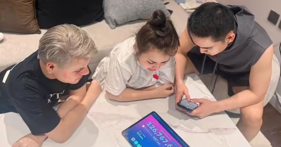 【视频】泰国直播女王狂播96小时不喊停 TikTok带货营收破1636万创纪录