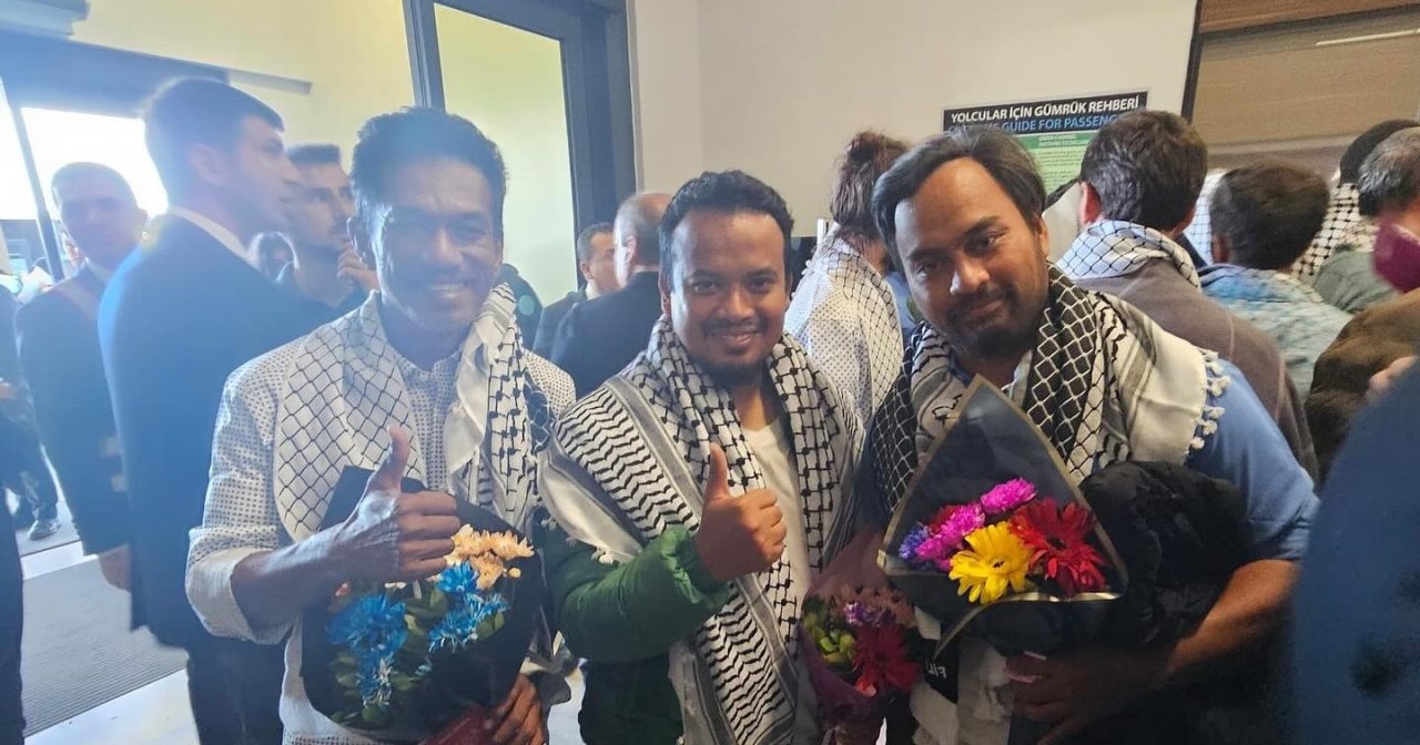 大马志工抵土耳其机场