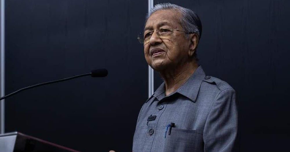 当年是团结马来人平台 马哈迪:退休后巫统分裂
