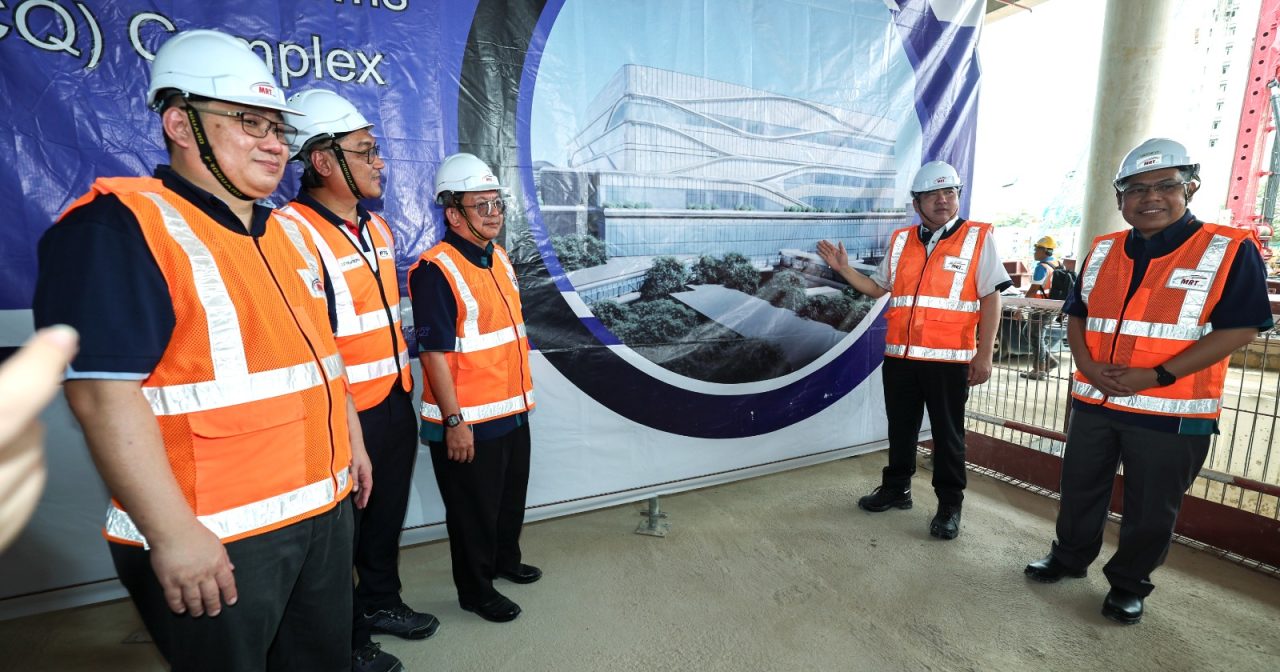 RTS首阶段试运12月启动 陆兆福:列车本月中运抵