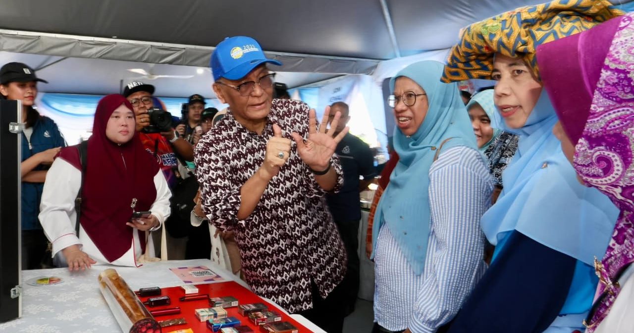 卫长:缺乏监管暴力电玩 儿童或陷心理健康危机