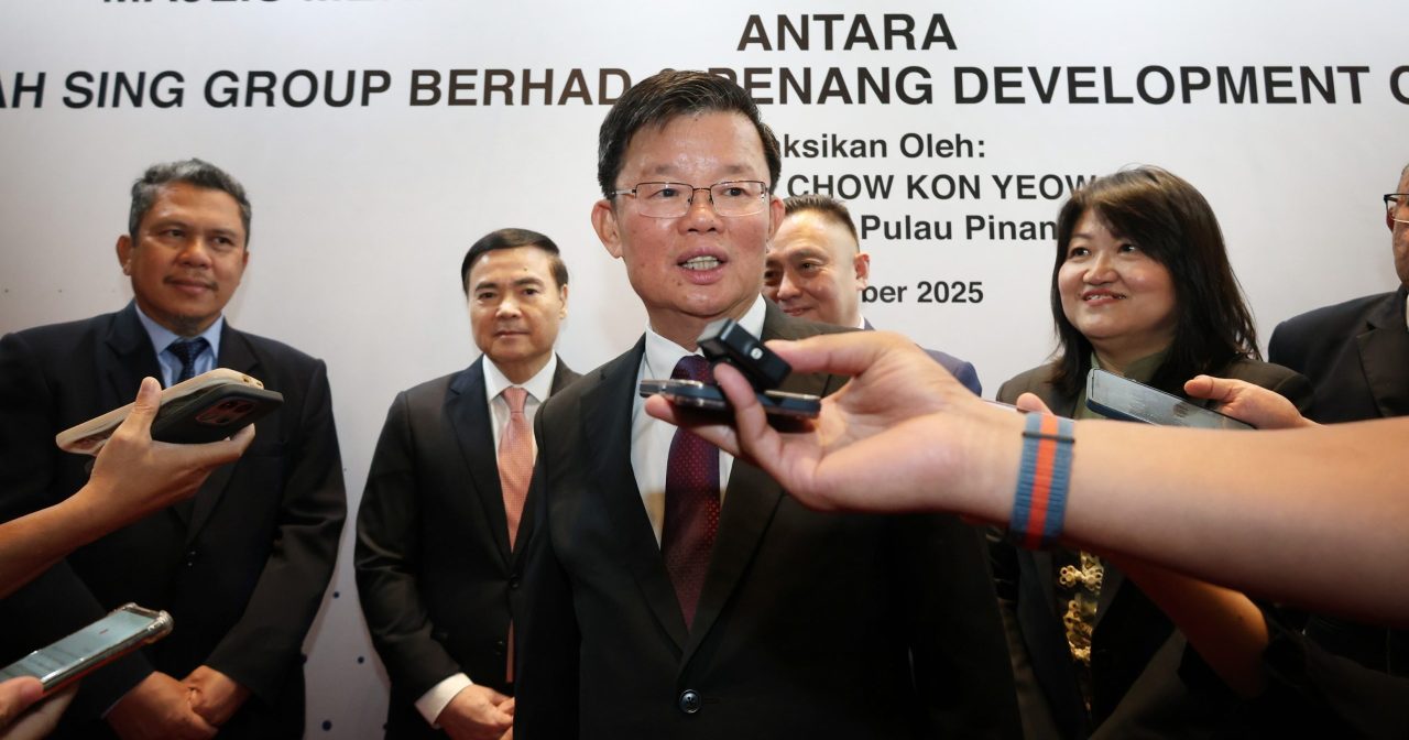 槟国际金融中心仍未获批 曹观友:制定战略未雨绸缪