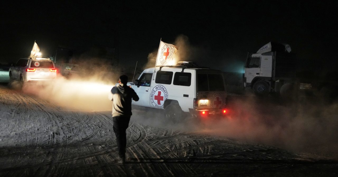 哈马斯扣押最后4具 以接获一人质遗体