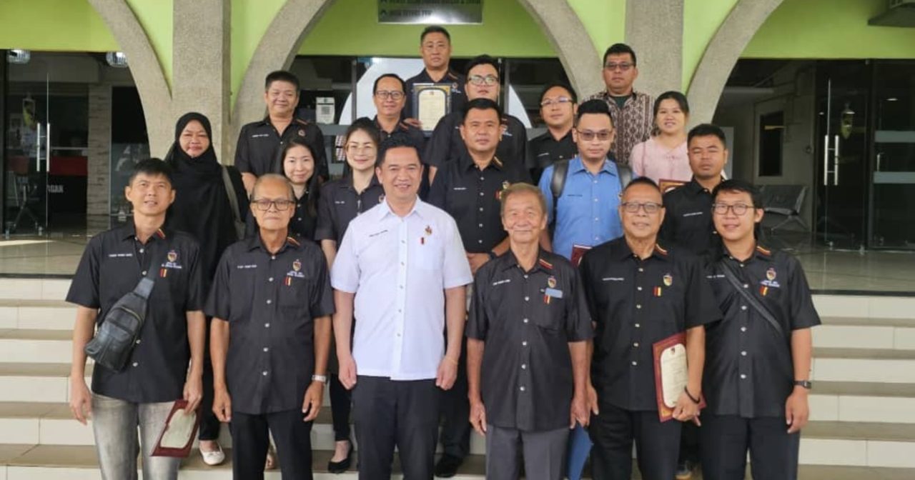 张聒翔吁村长秘书 推地方发展与社区建设