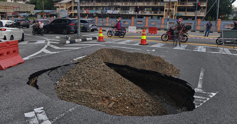 峇六拜肯那里路关闭修复
