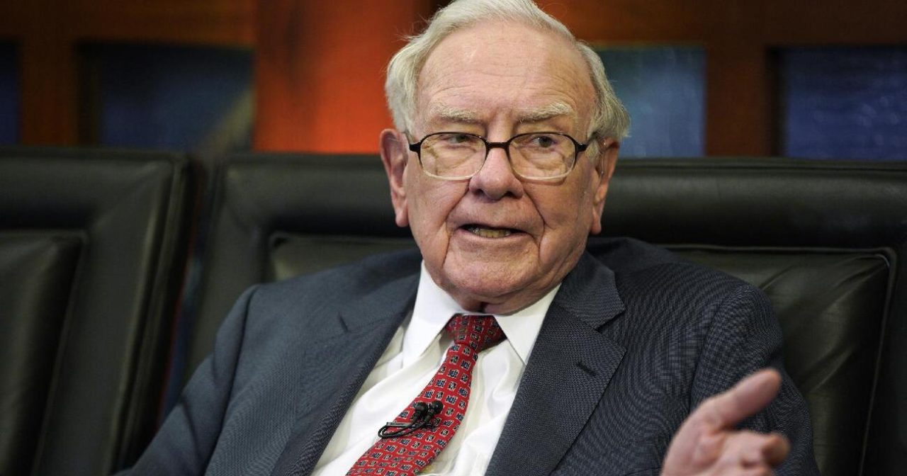 伯克夏发警告 巴菲特遭AI深伪冒充