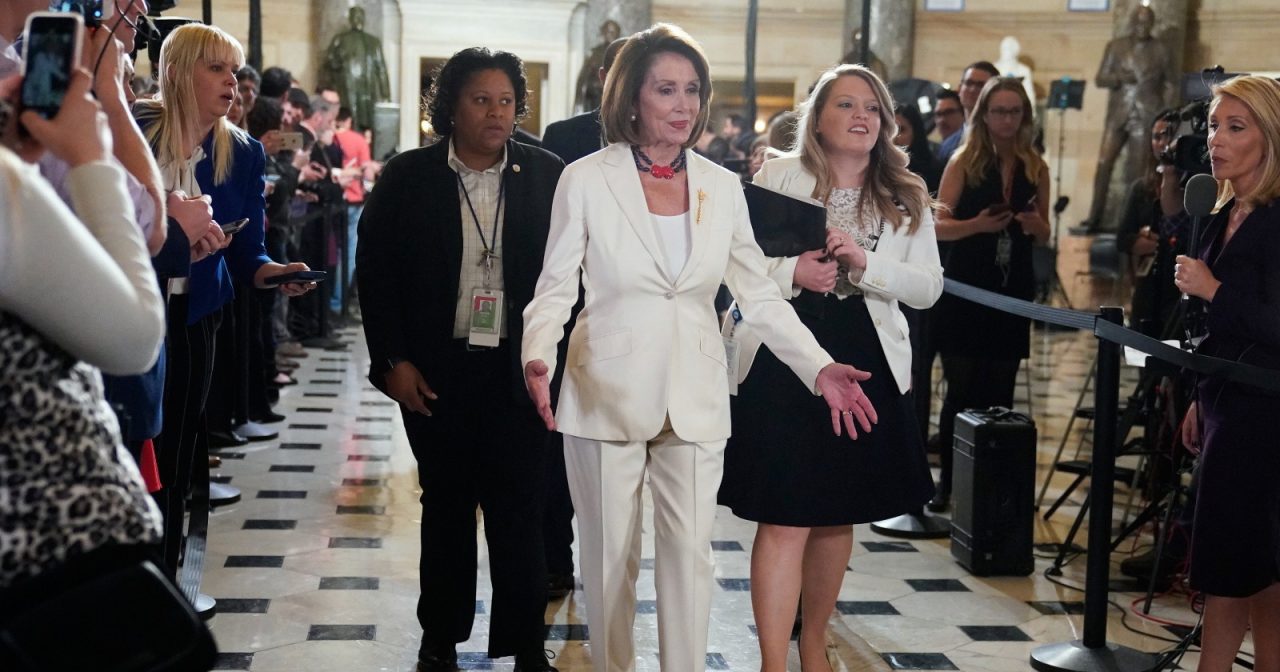 佩洛西宣布不再连任议员 特朗普:邪恶女人退休是好事