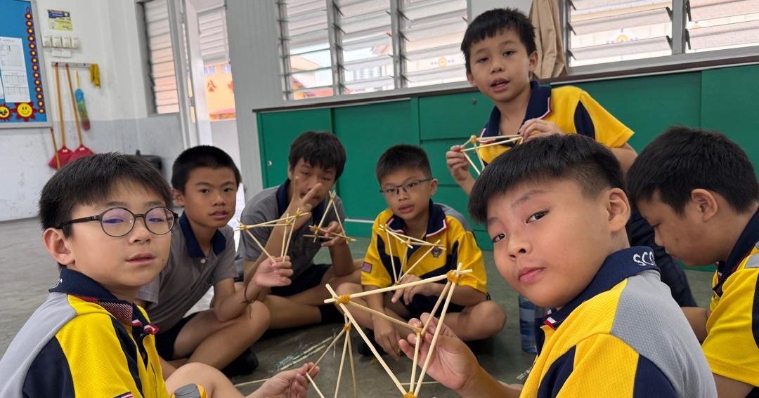 公教小学制服团体生活营 培养学生自律与领导力