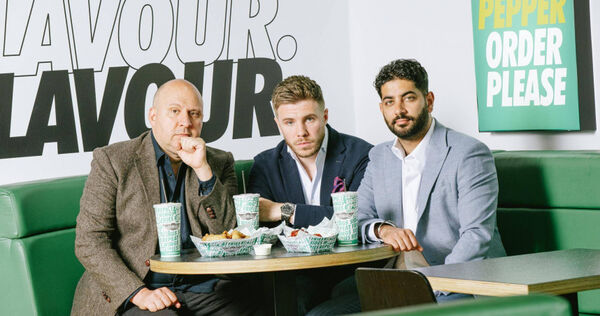 卖品牌赚24亿退休叹无聊 35岁富豪重返职场