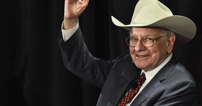 巴菲特满手现金1.6兆创新高 外媒爆等待买股时机