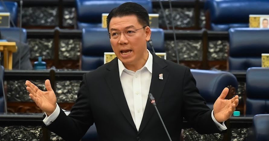 《前锋报》赞倪可敏 道歉撤论平息争议