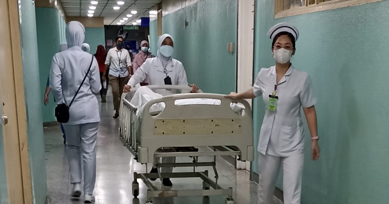 我国缺逾8000人 卫生部拟引进印尼护士填空缺