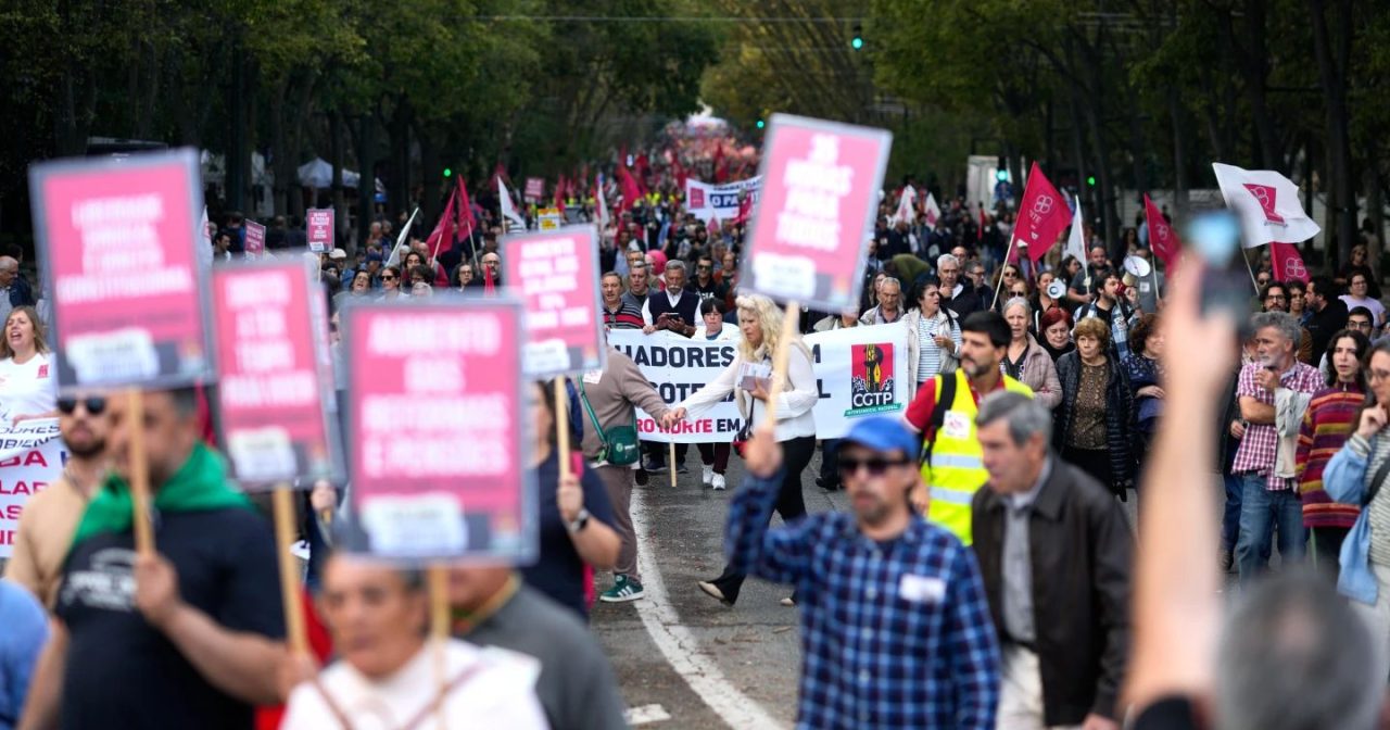 葡萄牙爆发大规模示威 反对政府劳动法改革