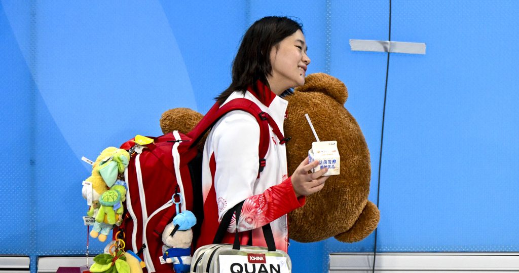 带伤上场 双人决赛失误 全红婵哽咽曝心酸