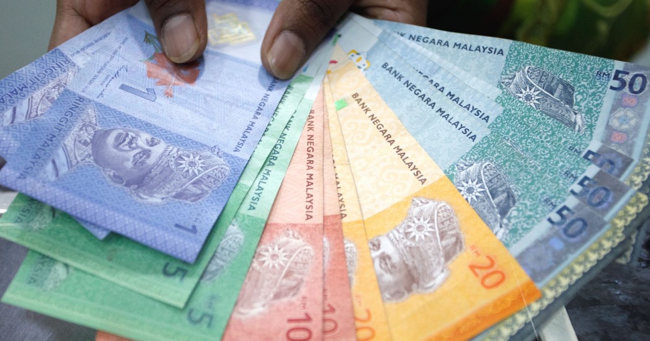 令吉升至13个月新高 降息预期减 经济续乐观