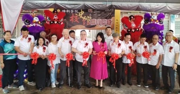 培新办学历史馆开幕 方万春:共同记忆宝库