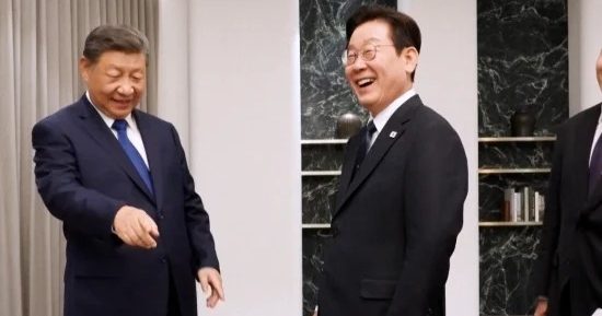 习近平赠李在明小米非华为 韩媒分析2大原因